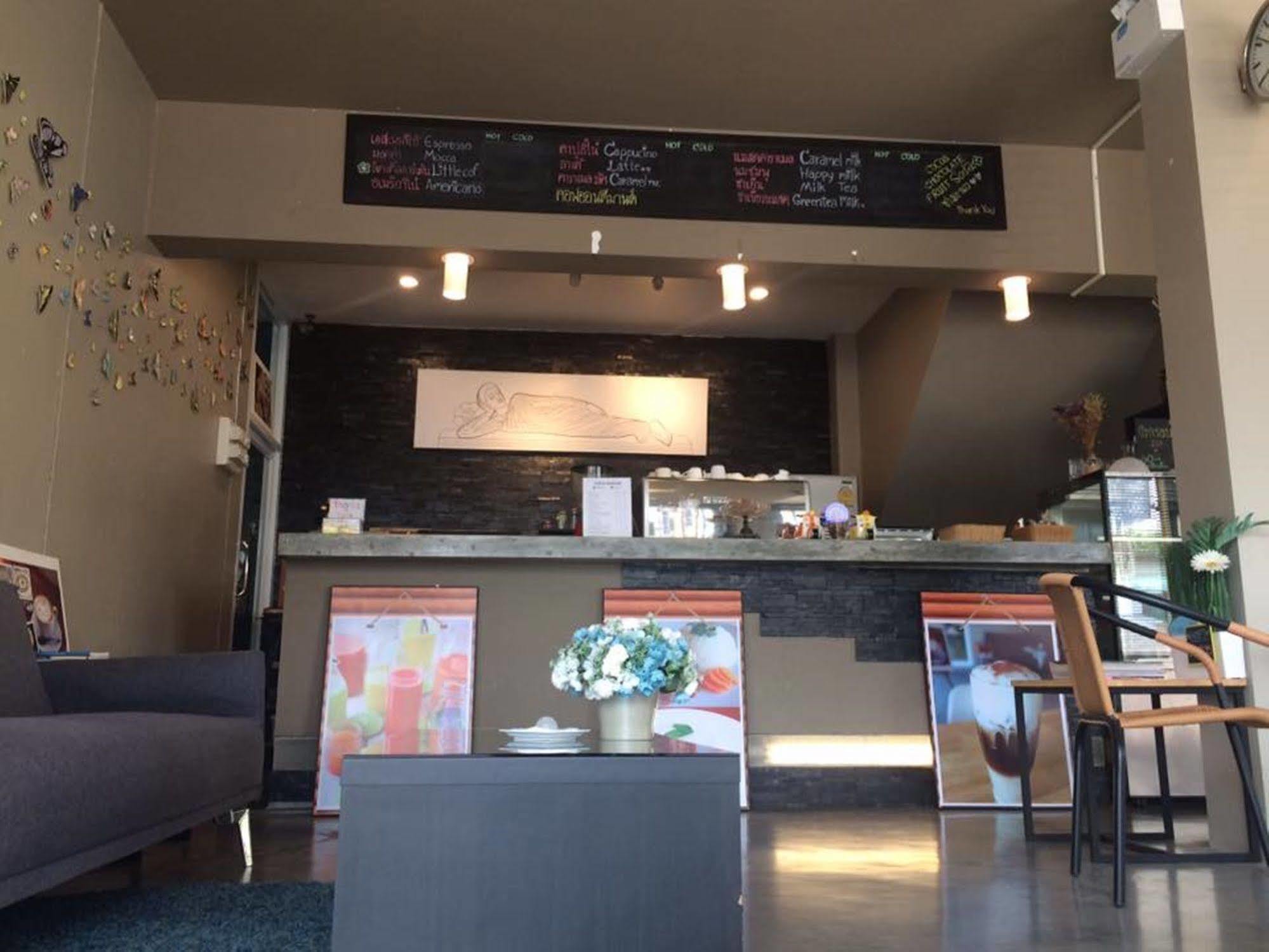 斯瑞酒店 乌汶 外观 照片